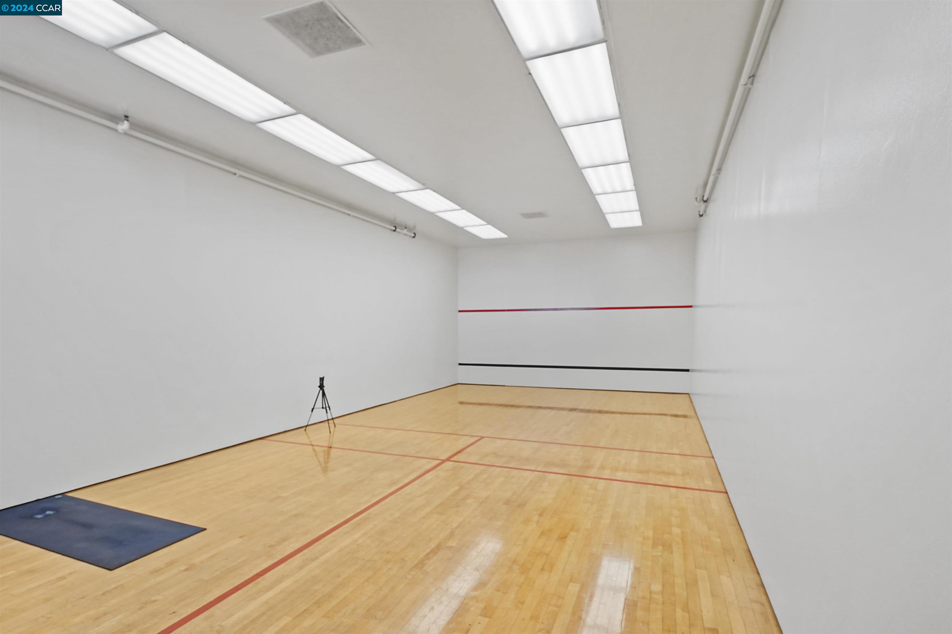 6 Commodore Dr # C236