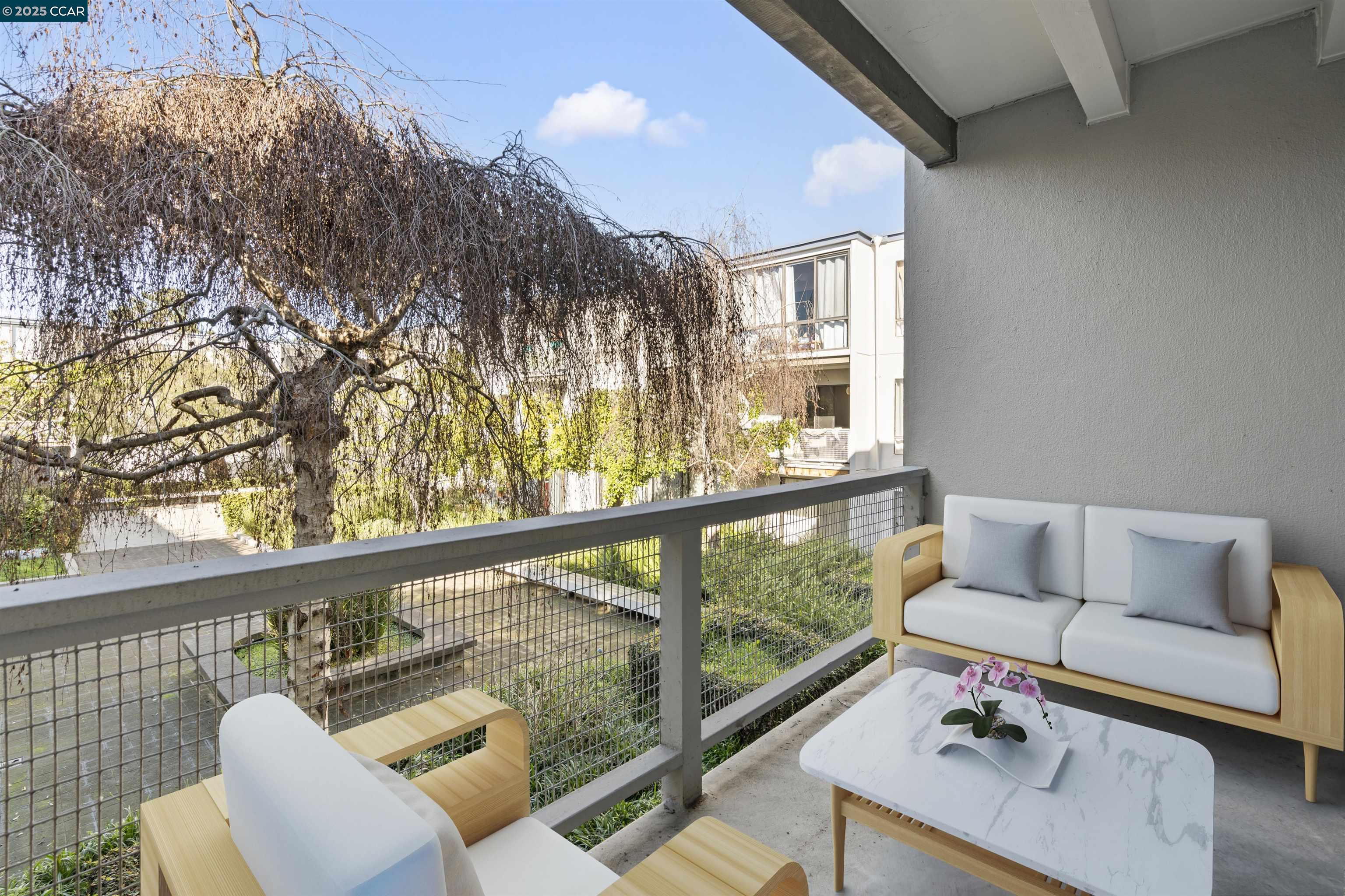 3 Commodore Dr # B361