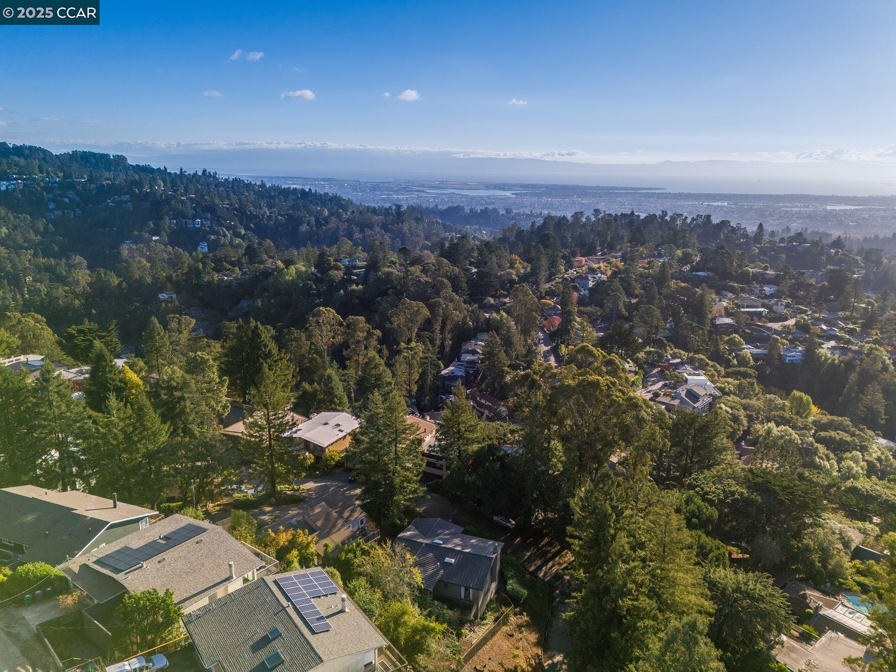 1760 Manzanita Dr