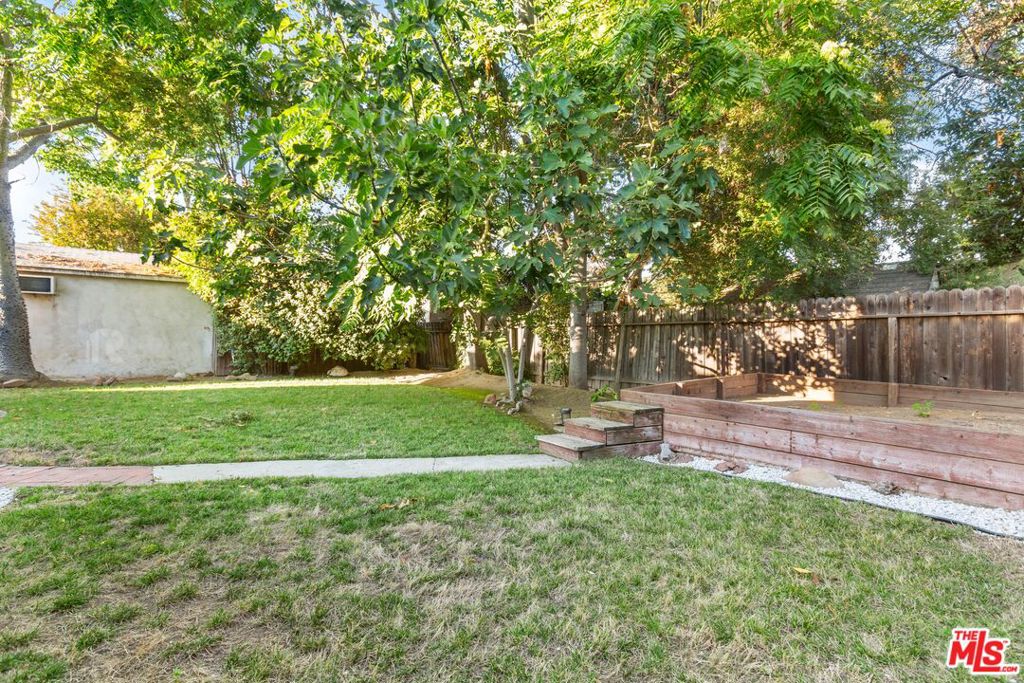 5432 Buffalo Avenue