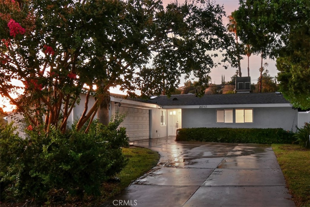 20717 Burbank Blvd