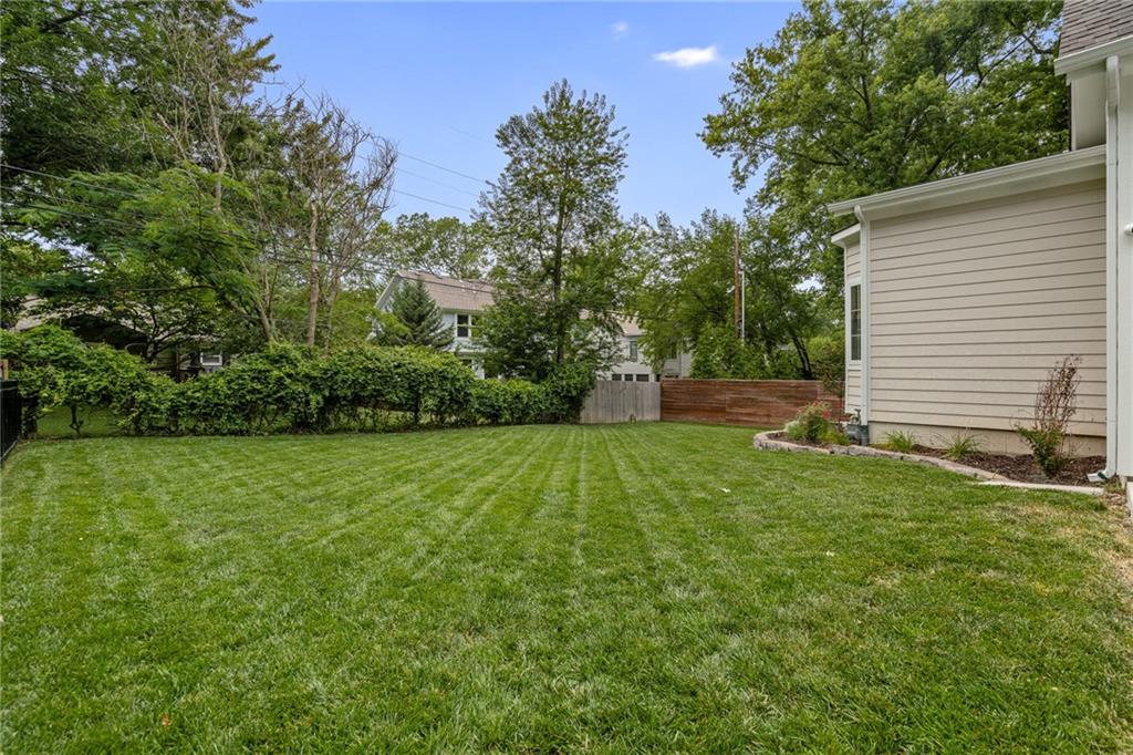 4121 W 73rd Street