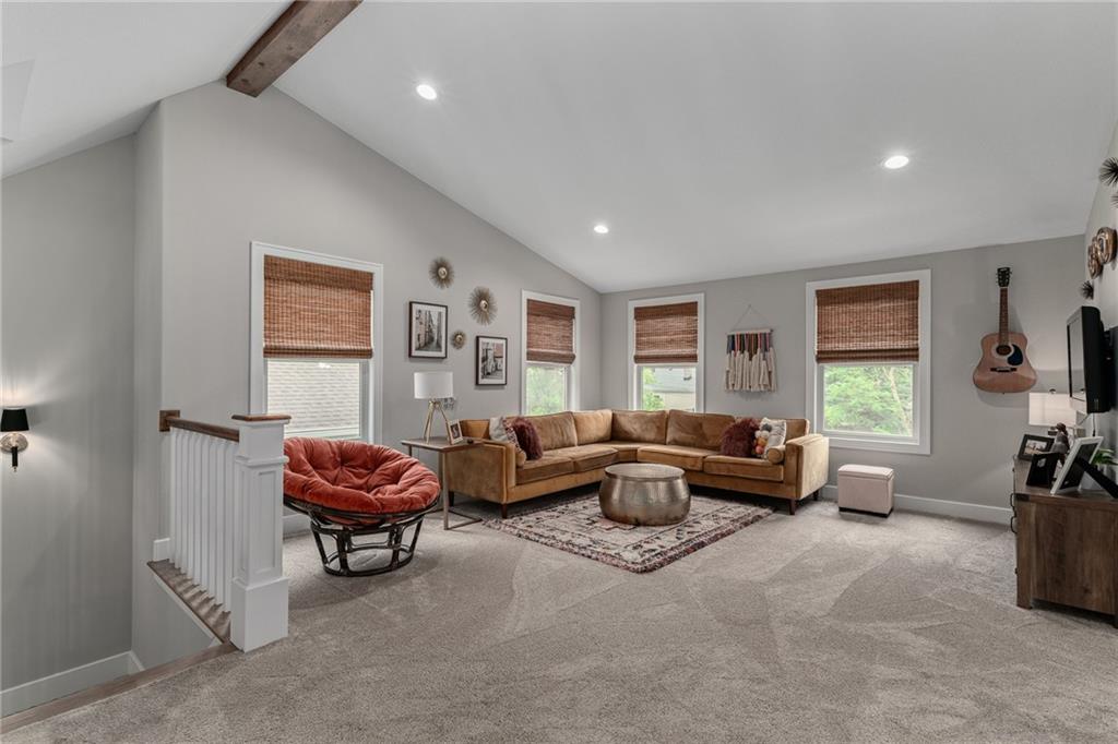4121 W 73rd Street