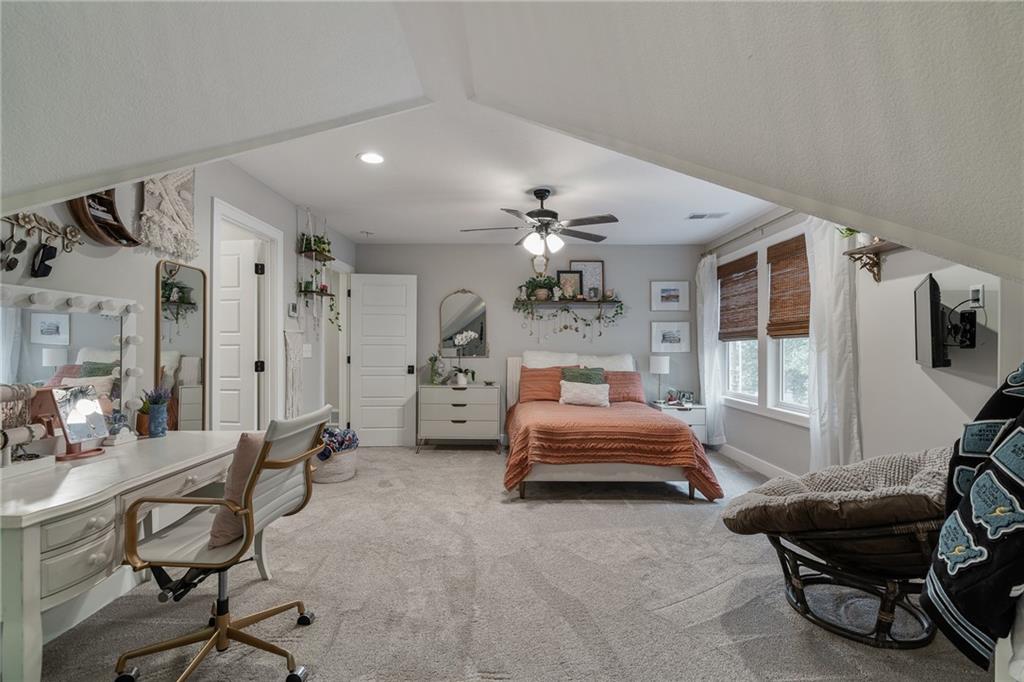 4121 W 73rd Street