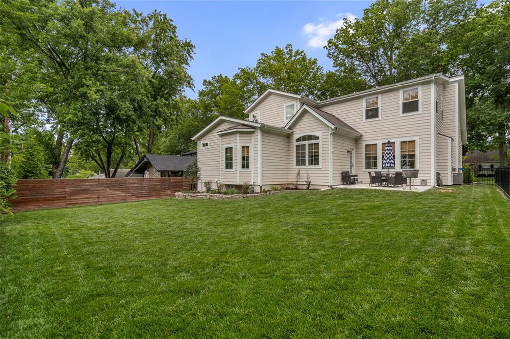 4121 W 73rd Street