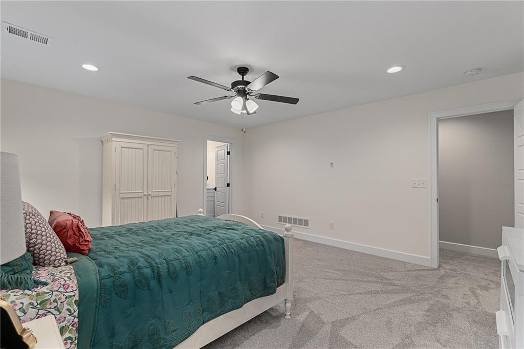 4121 W 73rd Street