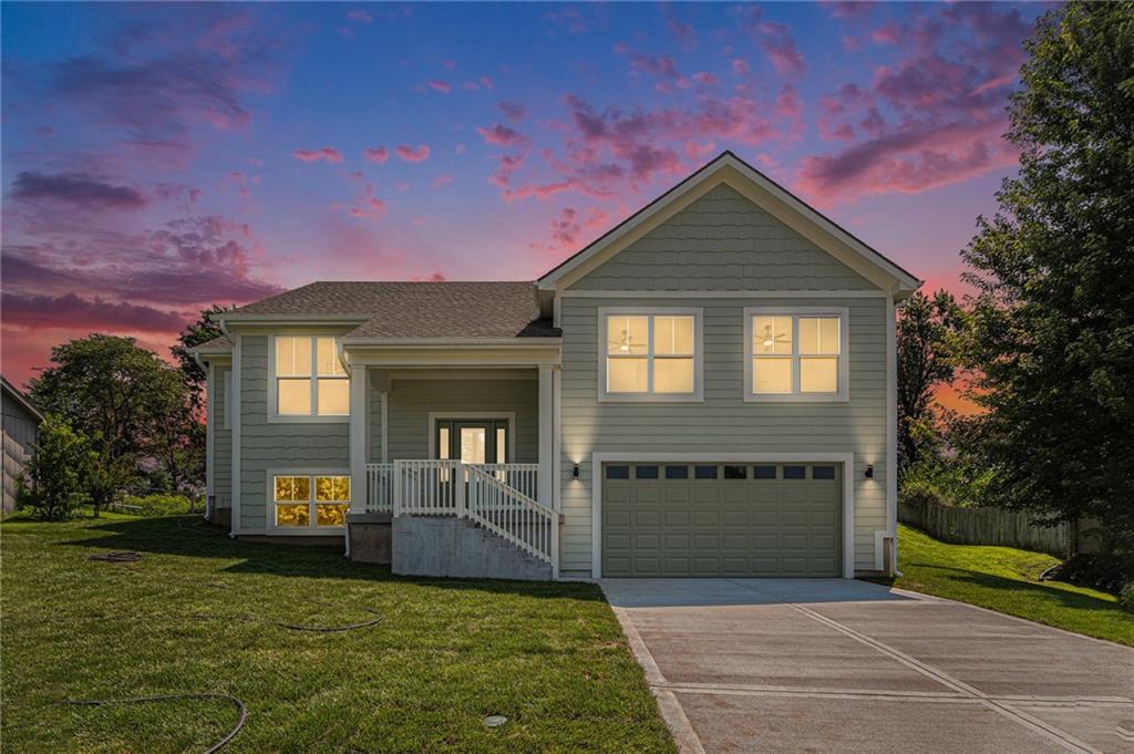 4201 N 110th Terrace