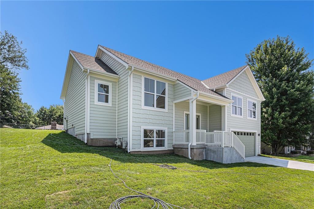 4201 N 110th Terrace
