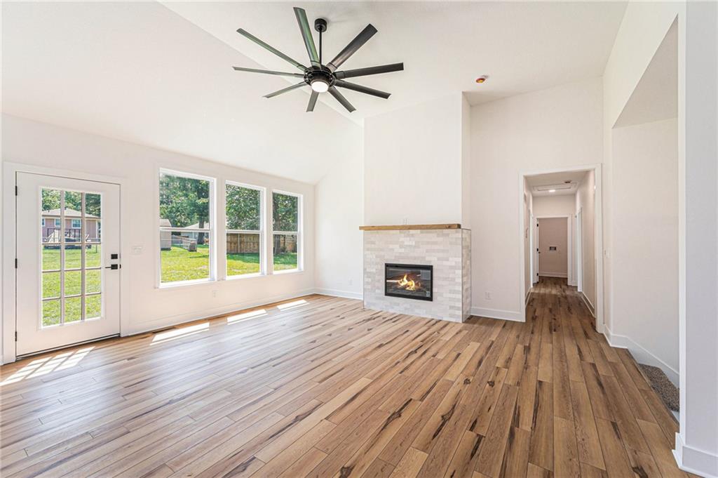 4201 N 110th Terrace