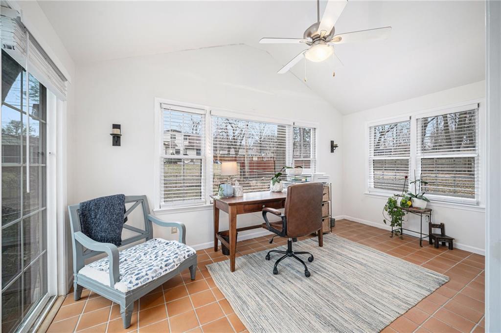 4605 W 76th Street