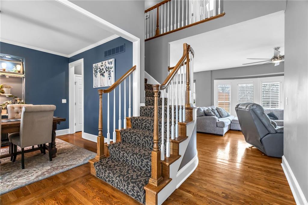 1327 Huntington Drive