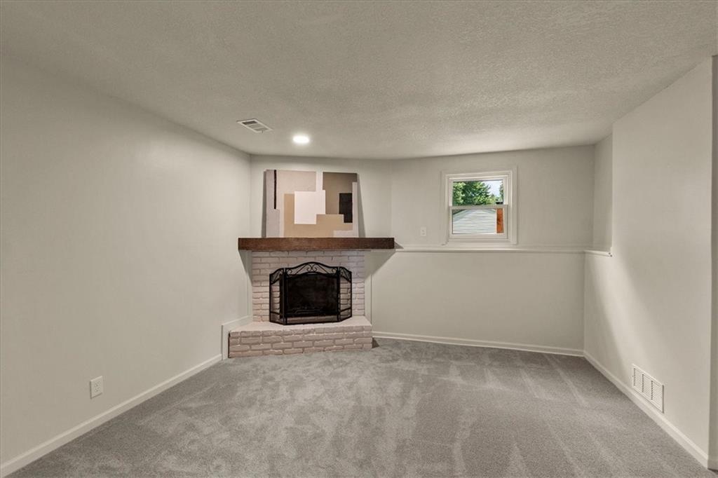 1212 W Sheridan Street