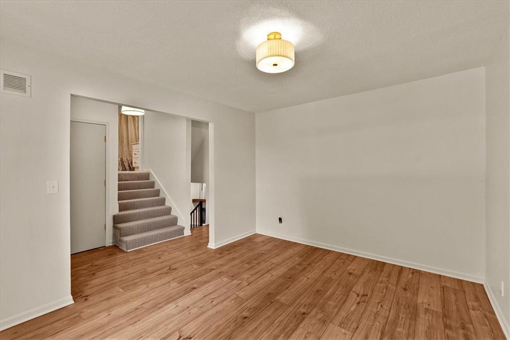 1212 W Sheridan Street