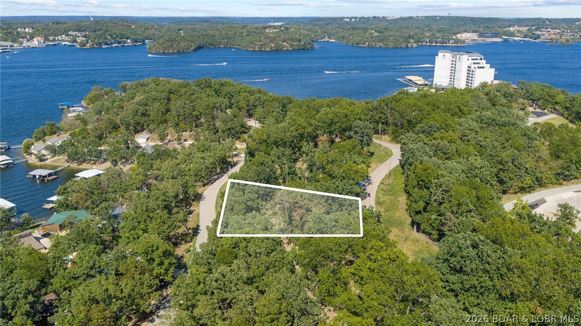 Lot 4 Chimney Point