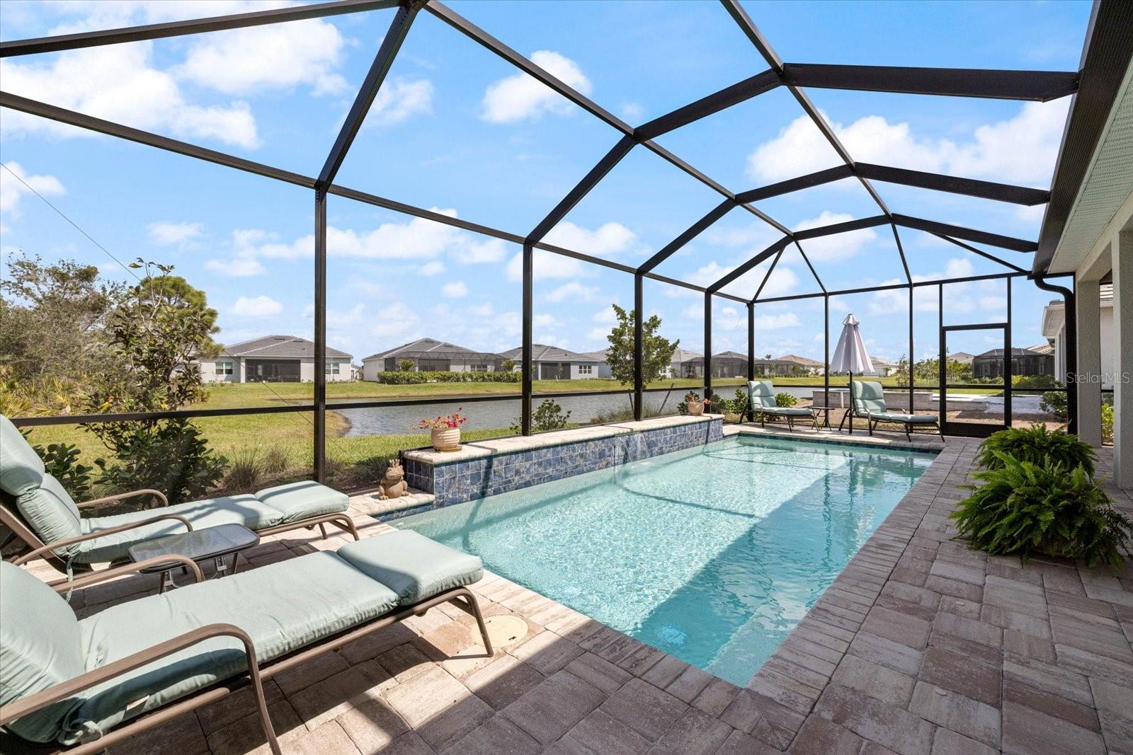 10240 BEACH DUNE DR