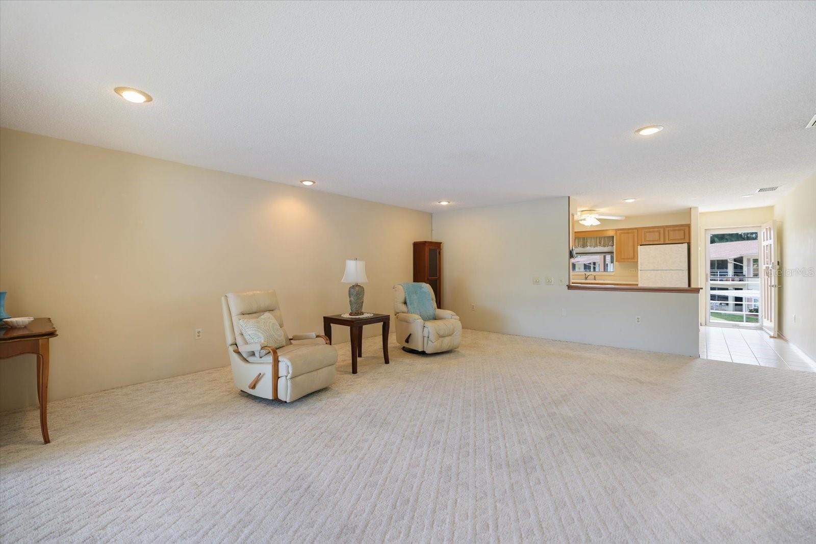 4438 NARRAGANSET TRL #98A