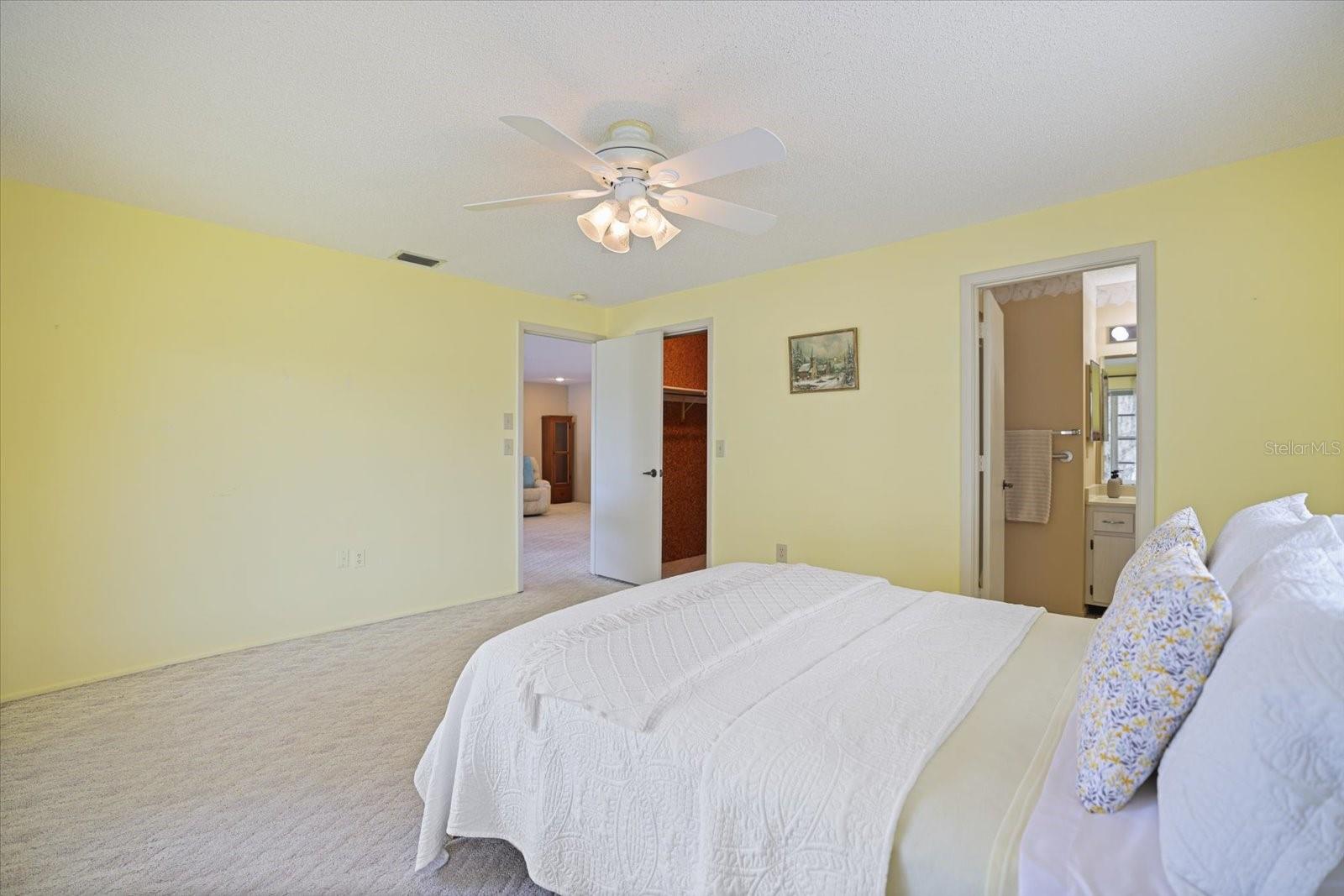 4438 NARRAGANSET TRL #98A