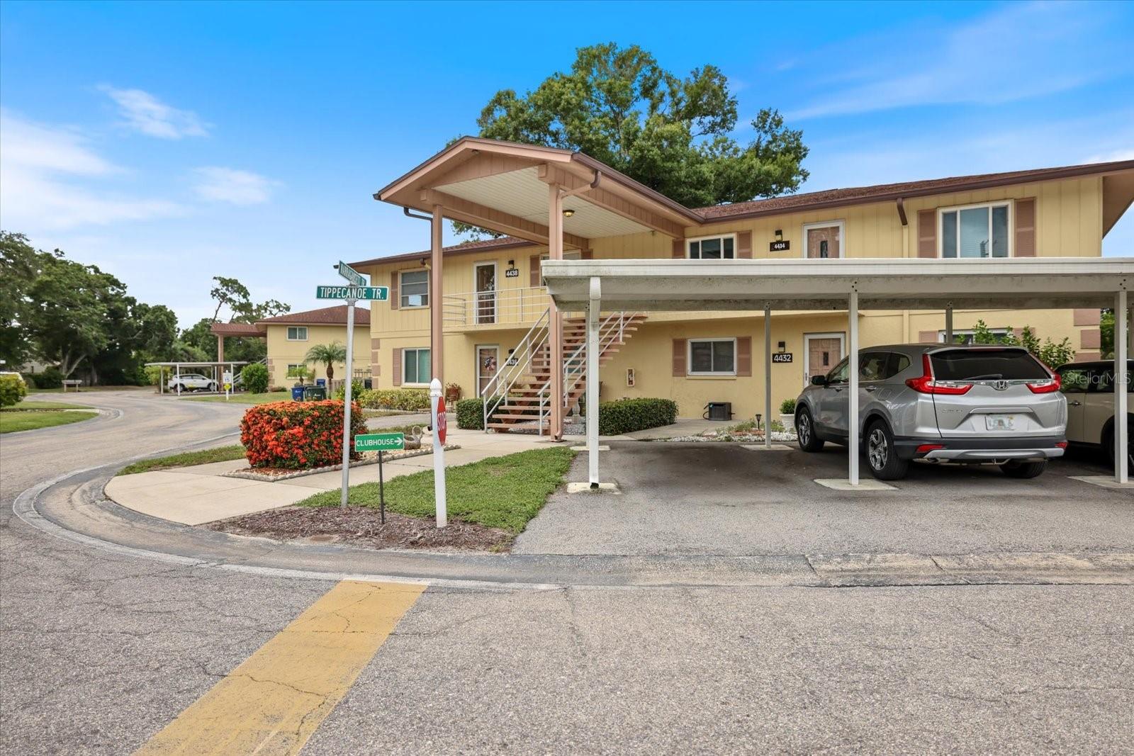 4438 NARRAGANSET TRL #98A