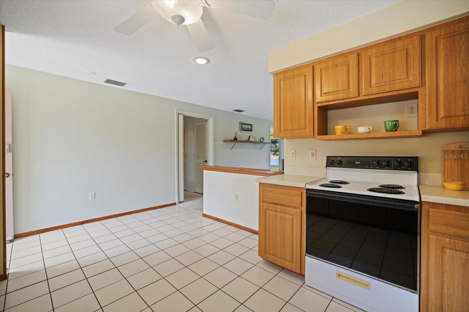 4438 NARRAGANSET TRL #98A
