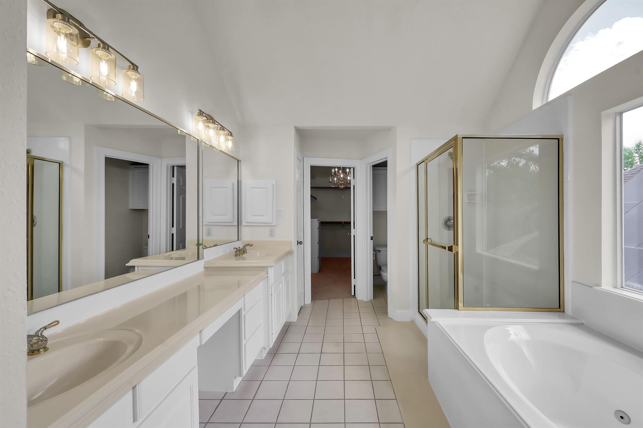 18310 Rittenhouse Park Court