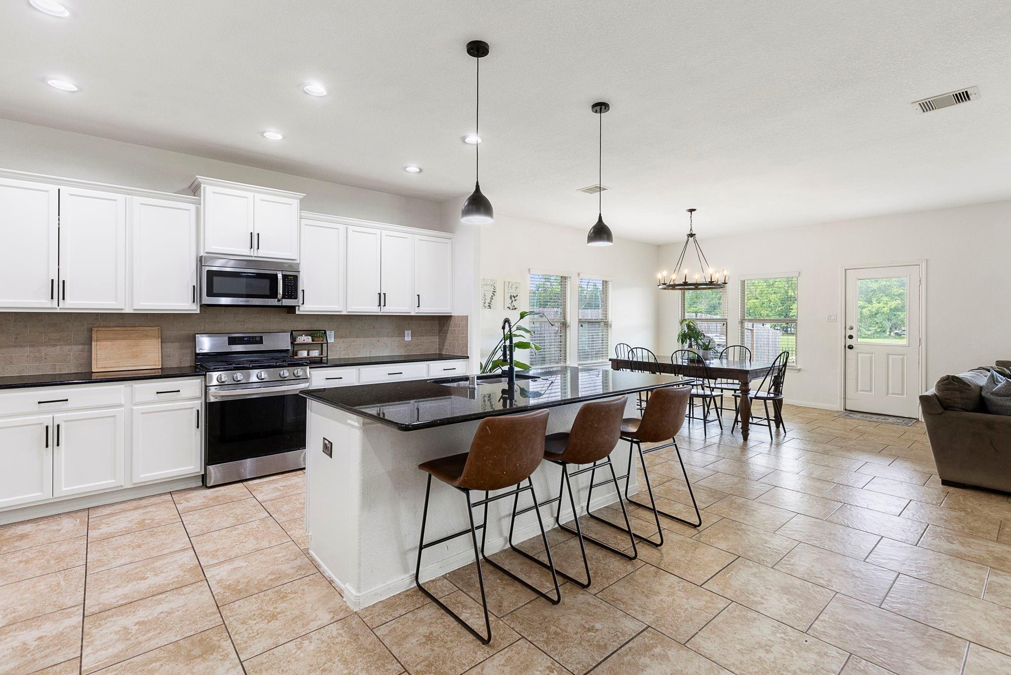 22810 Dale River Road