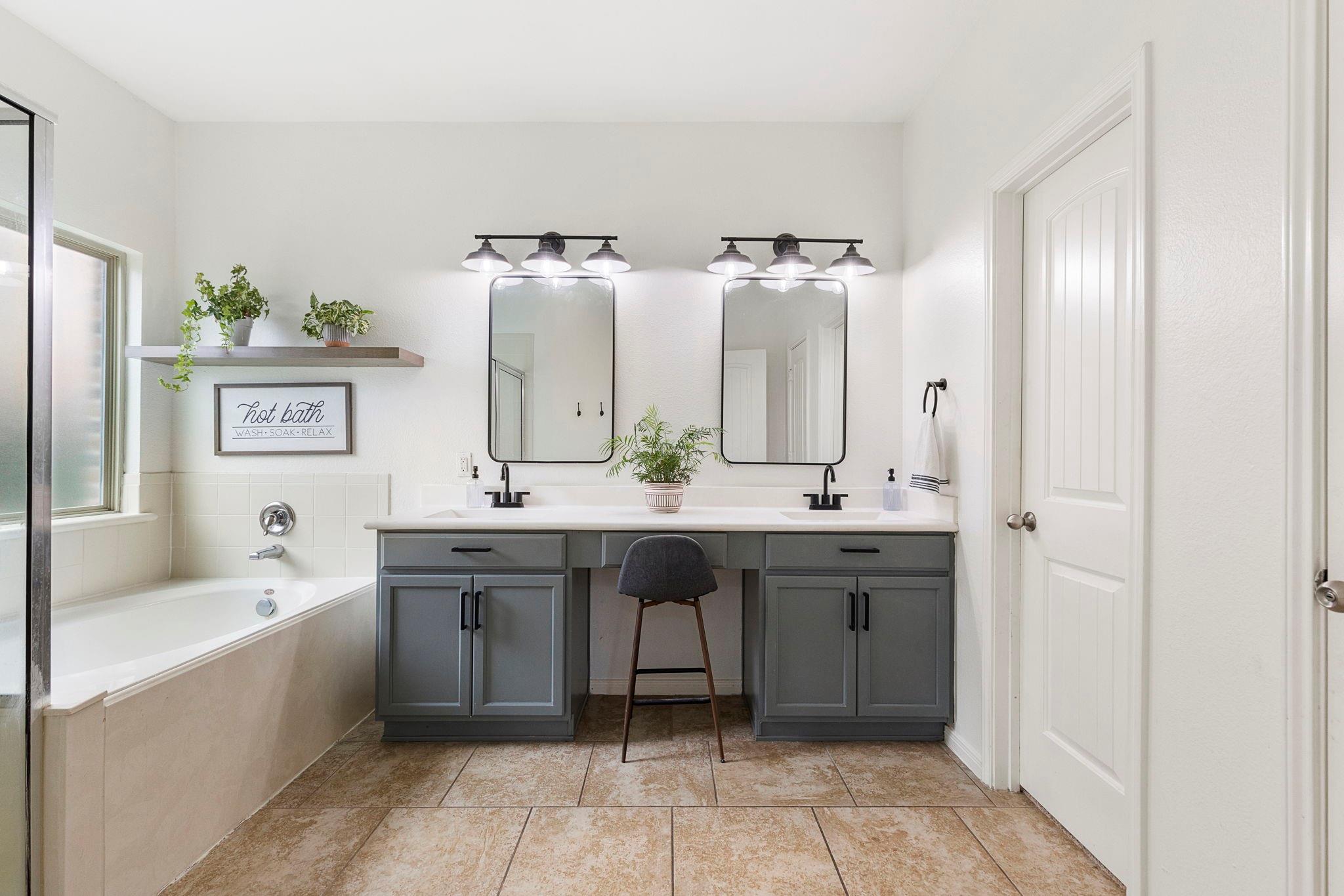 22810 Dale River Road