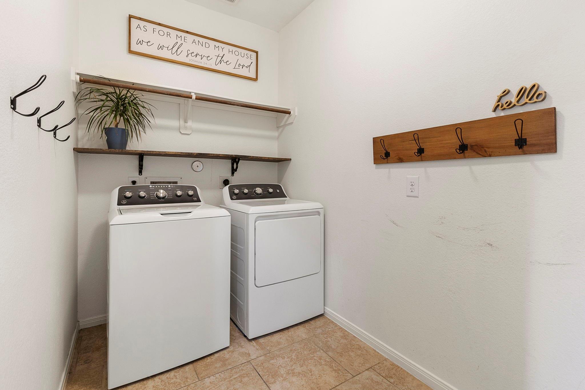 22810 Dale River Road