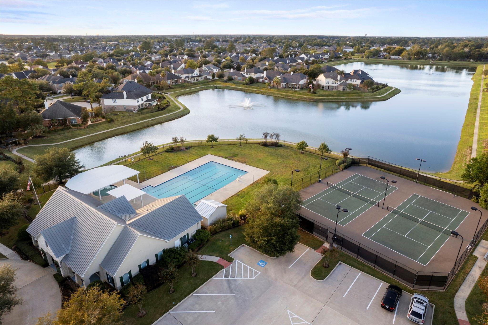 4318 Countrycrossing Drive