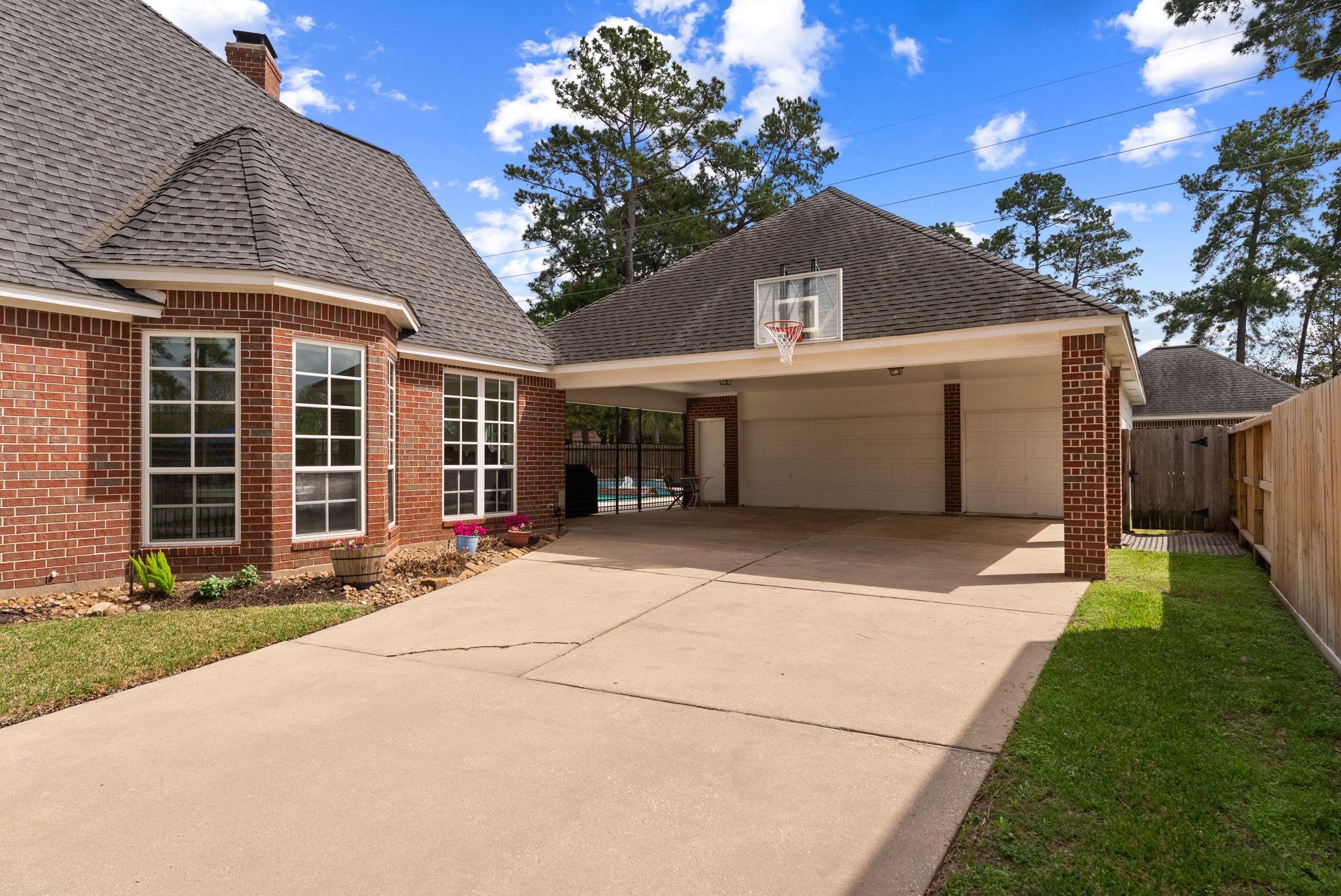 5503 Winding Ridge Drive