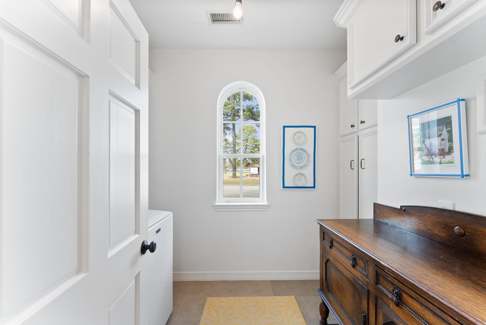 5503 Winding Ridge Drive