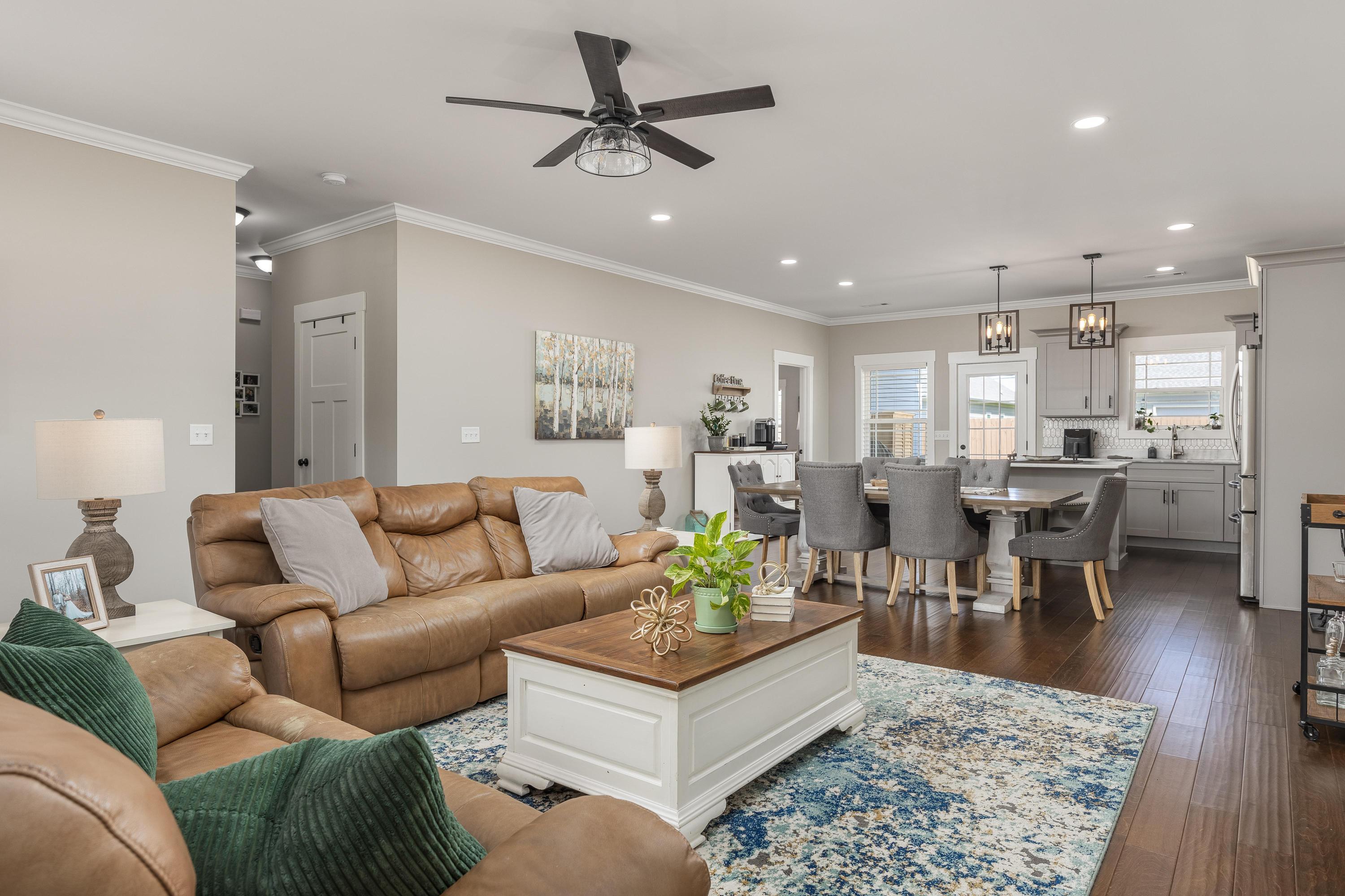 102 Country Cove Drive