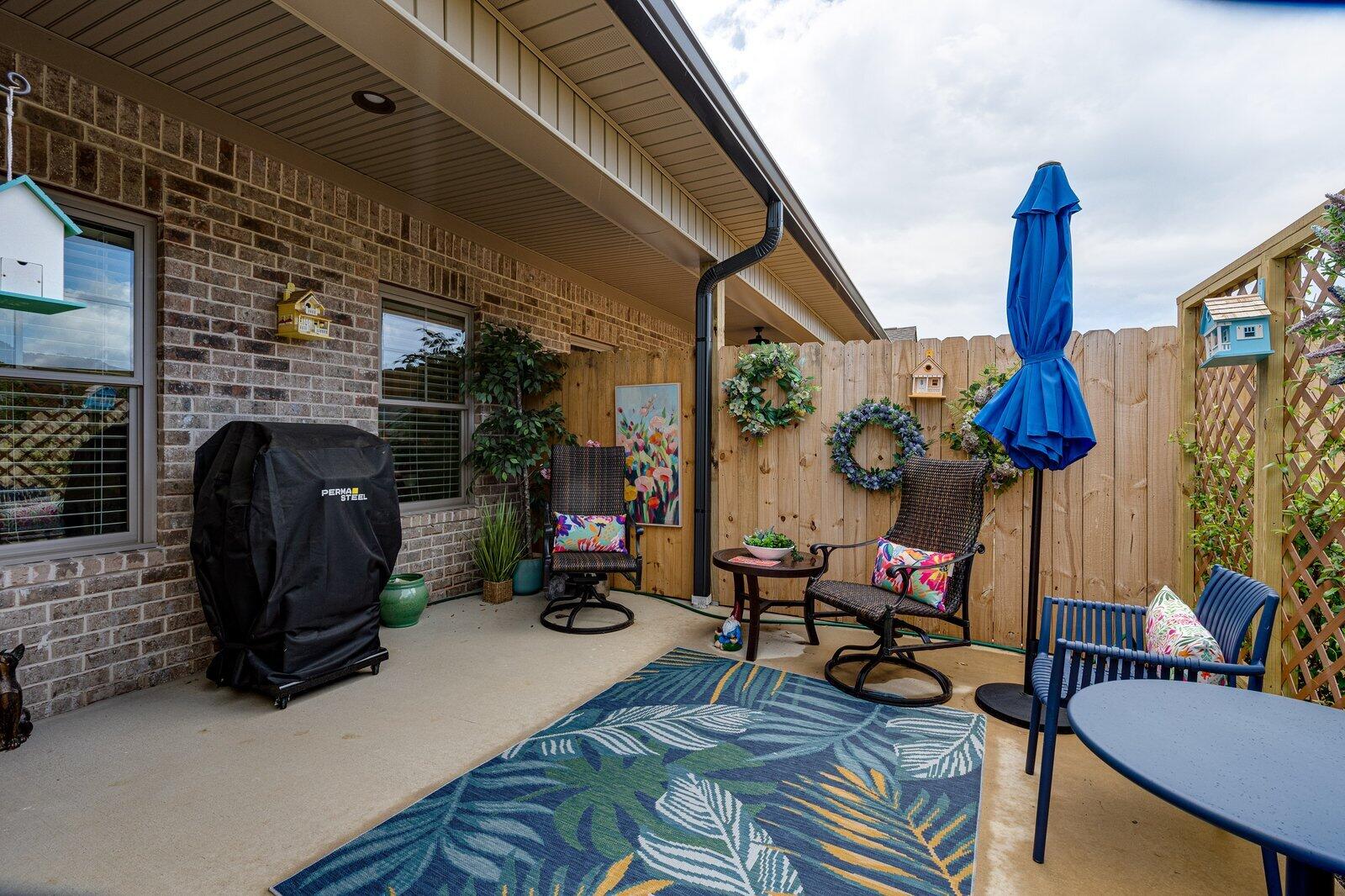 3015 Parkstone Point, N W