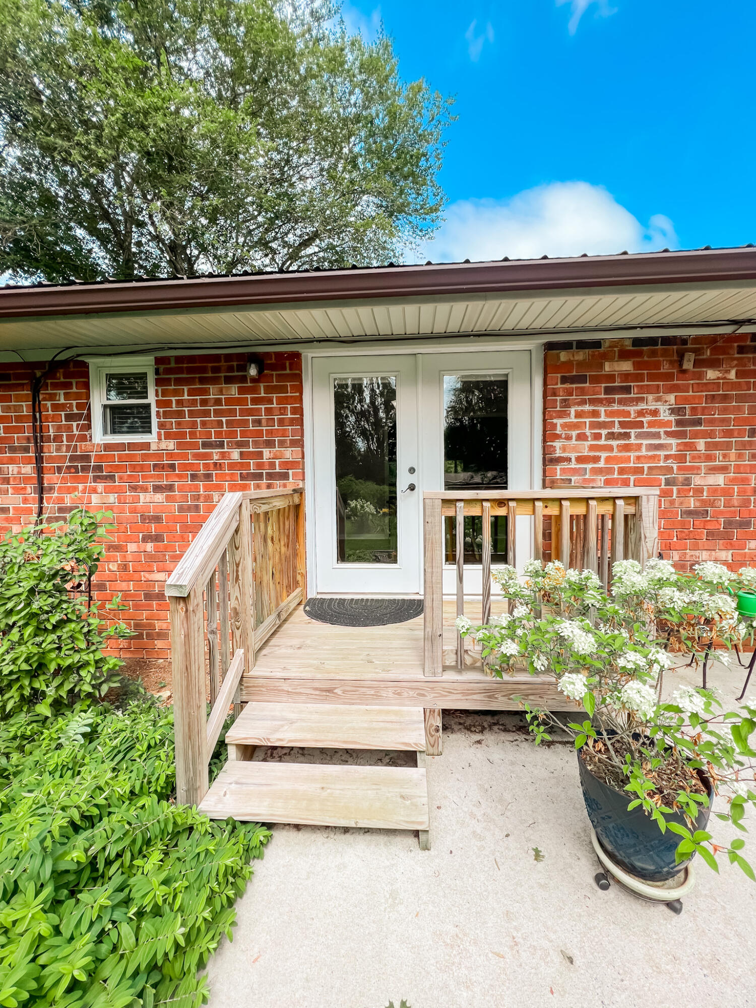 147 Jordan Circle