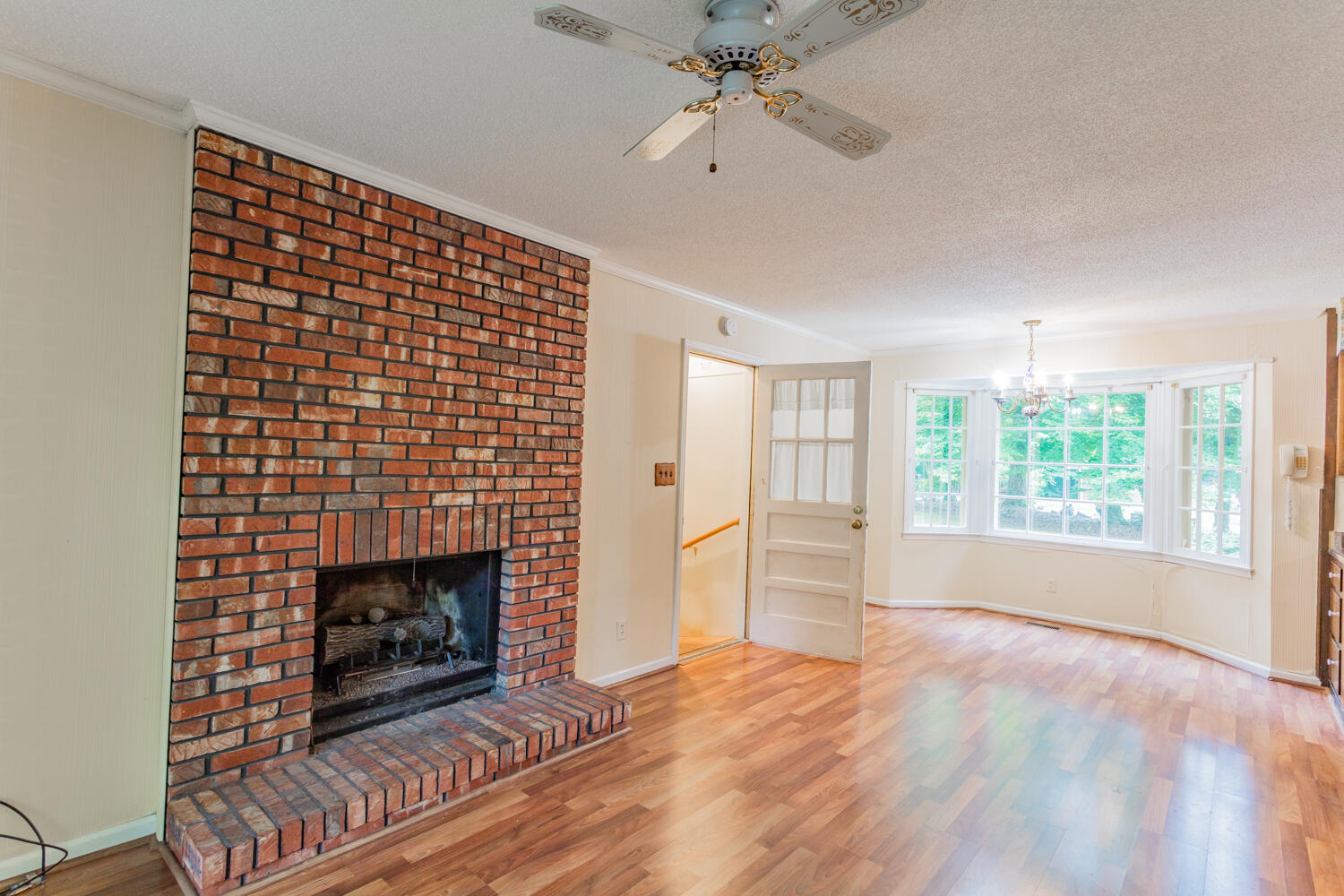 304 Dogwood Circle, LaFayette