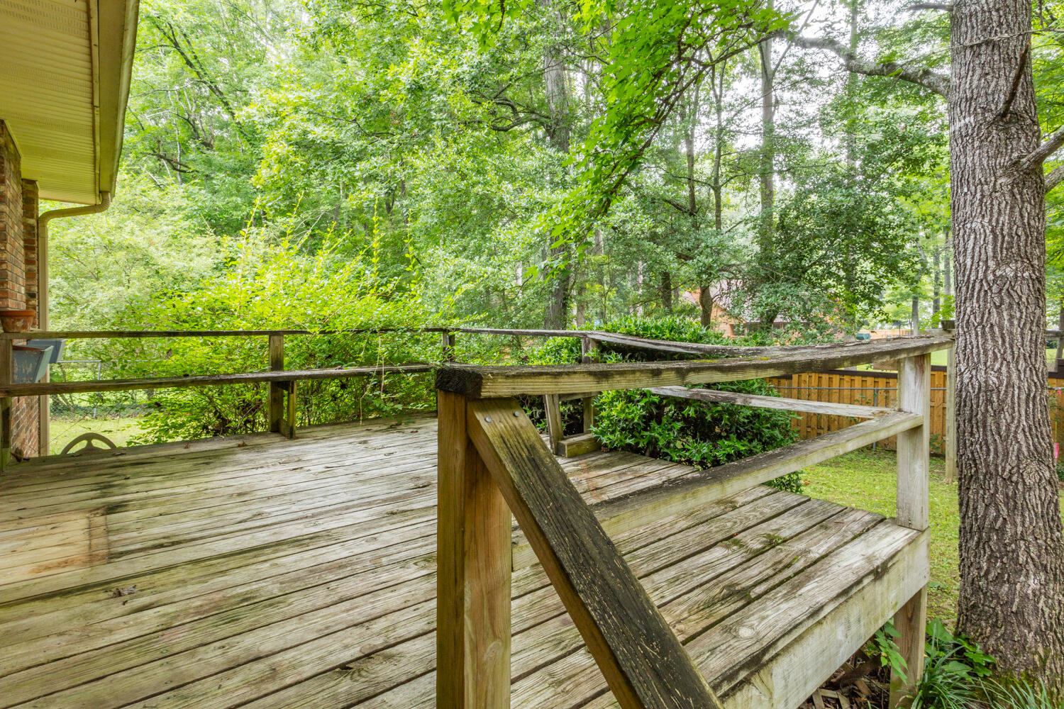 304 Dogwood Circle, LaFayette