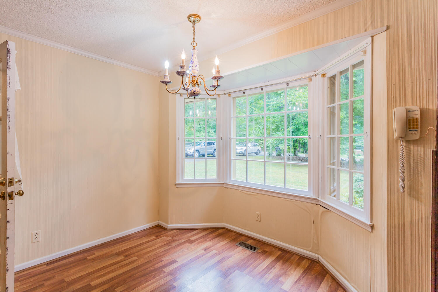304 Dogwood Circle, LaFayette