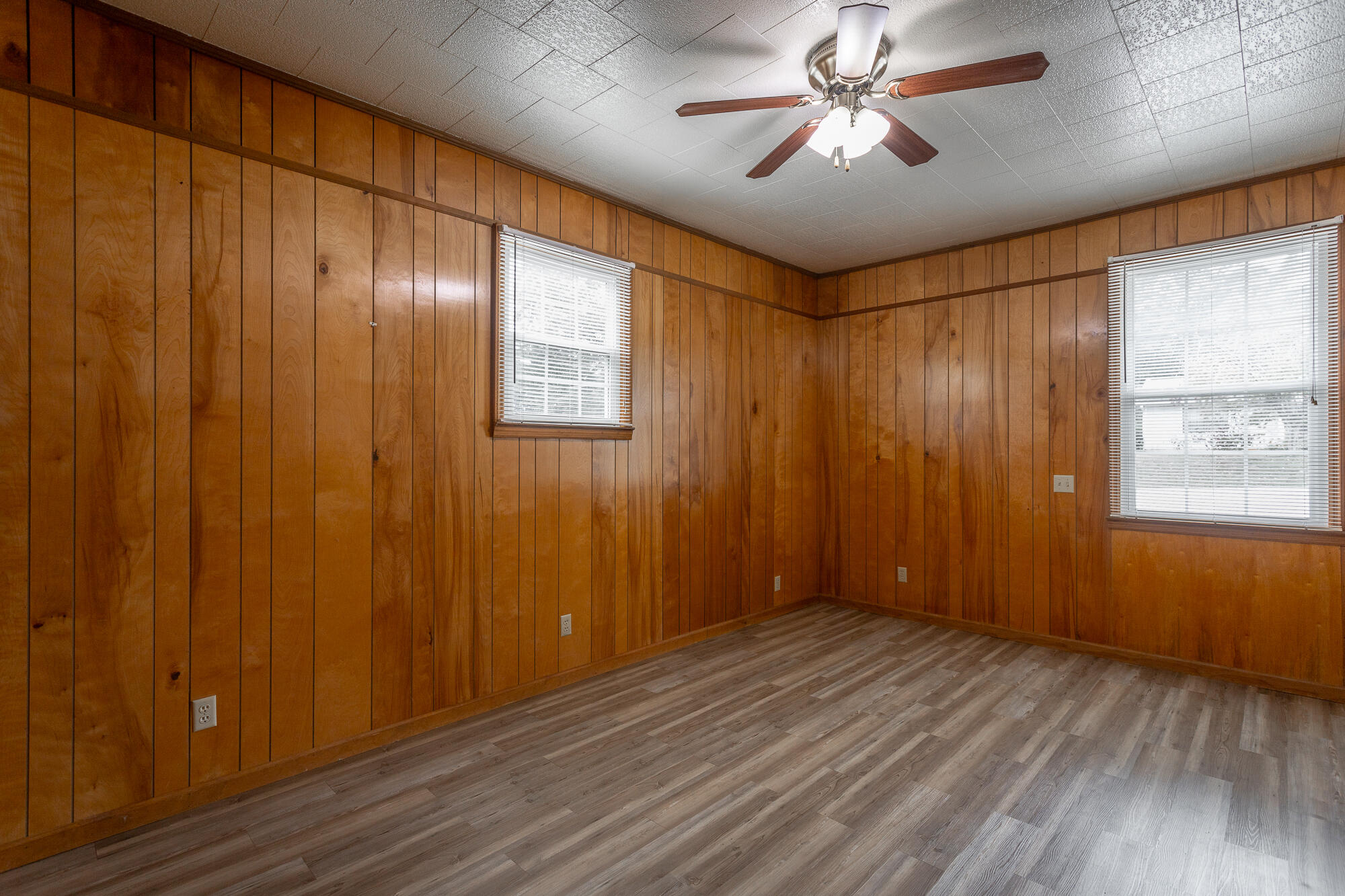 305 Hall Street, LaFayette