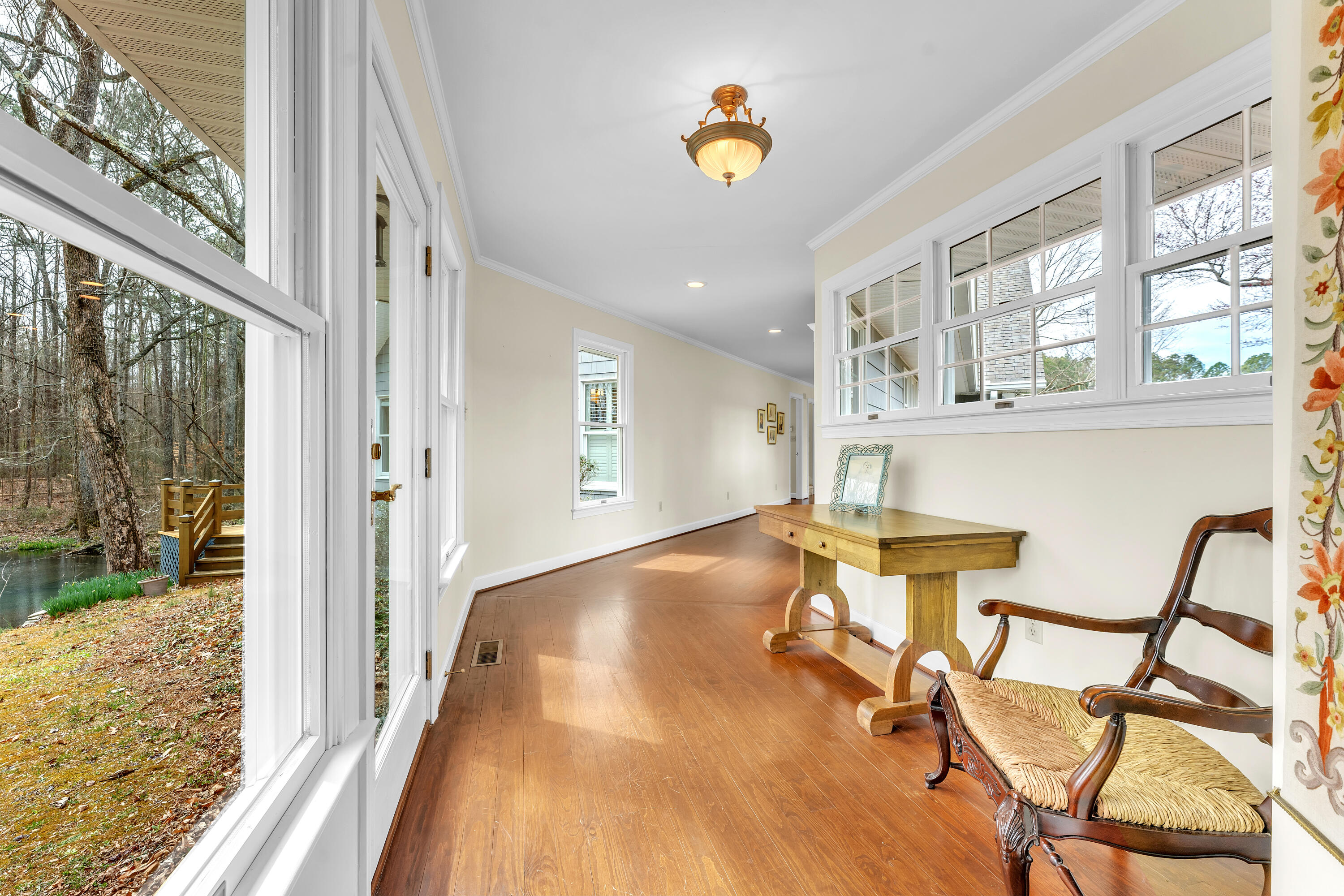 1025 Lowe Road