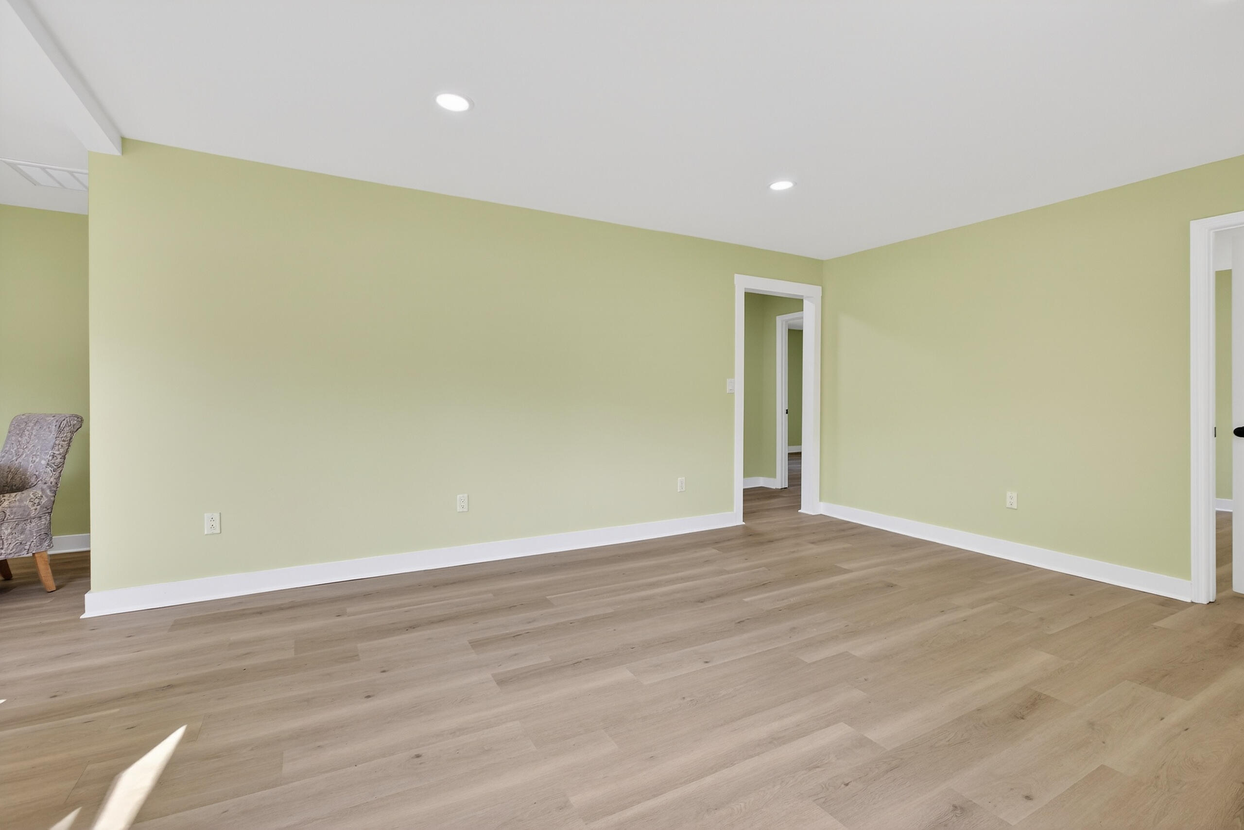 11119 London Lane