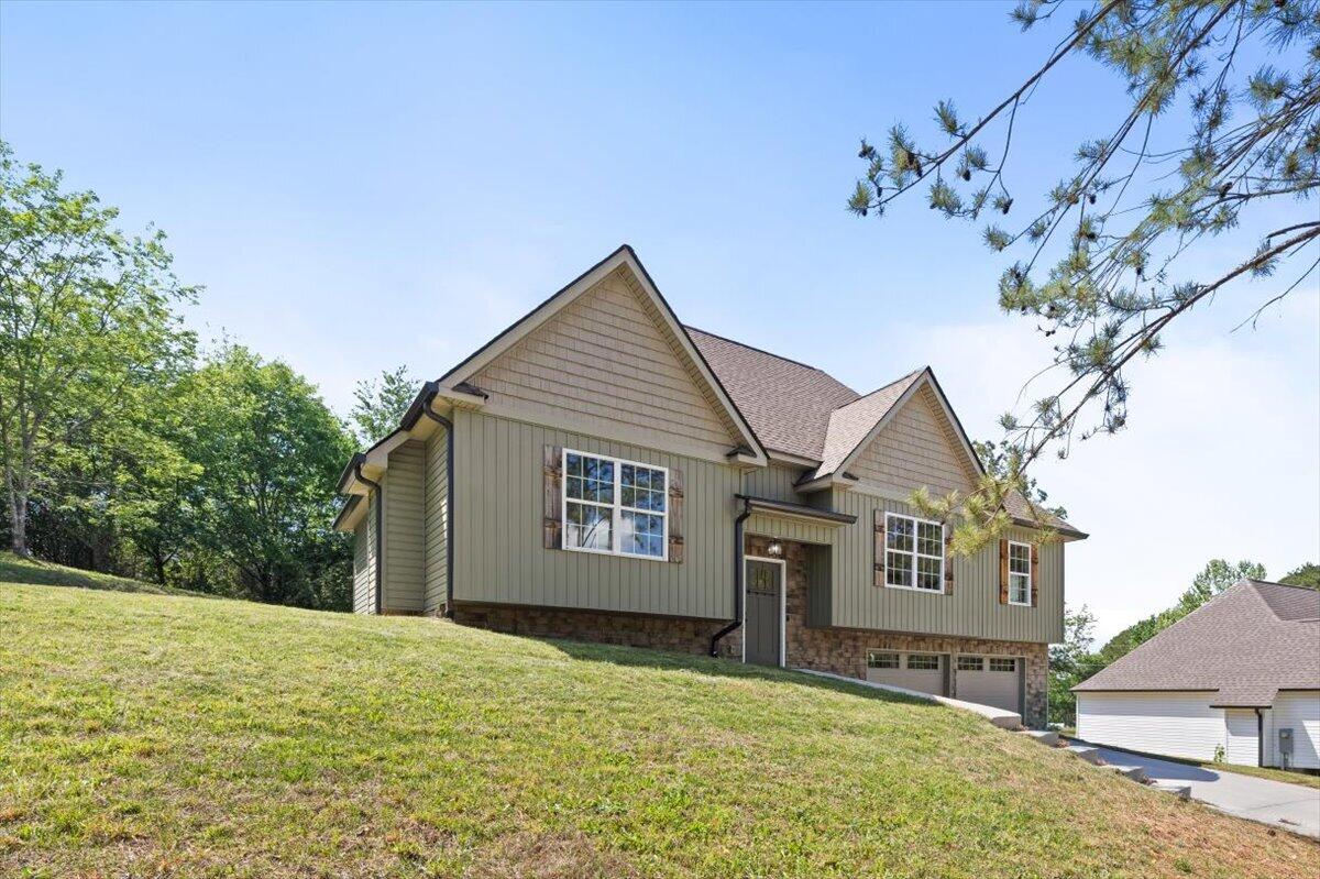 46 Falcons View Drive