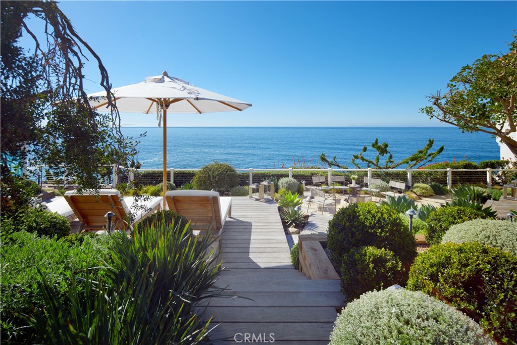 6 Rockledge Road