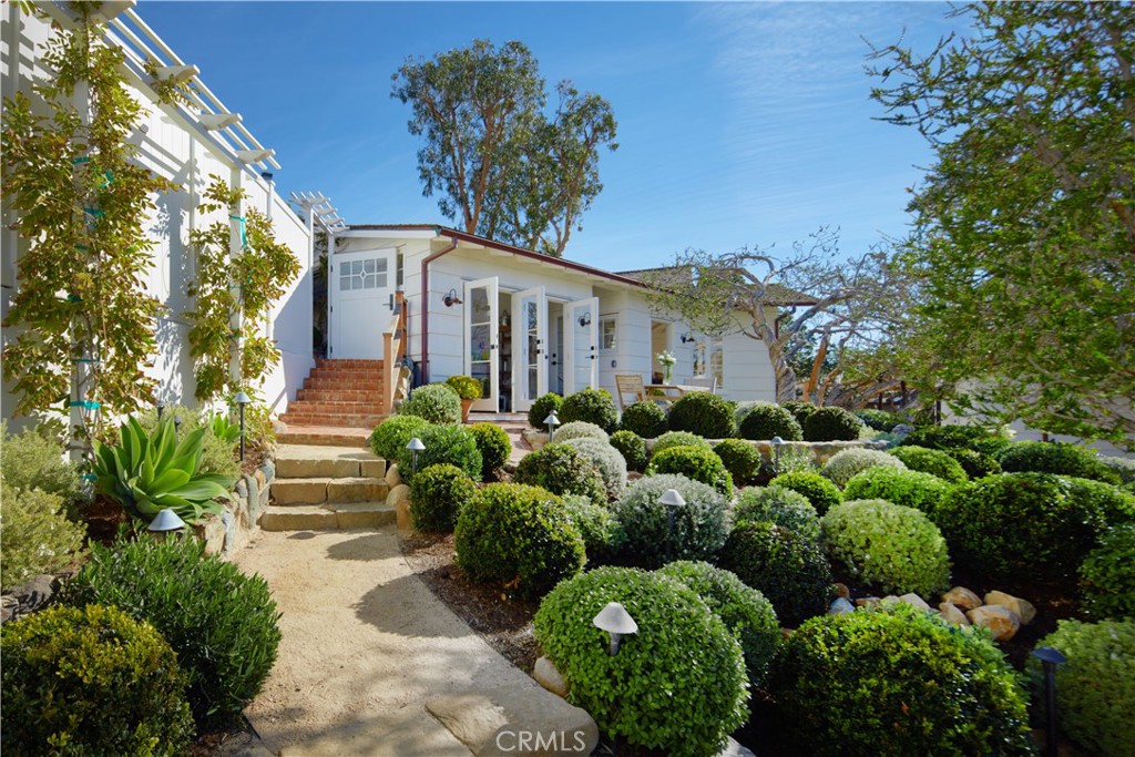 6 Rockledge Road