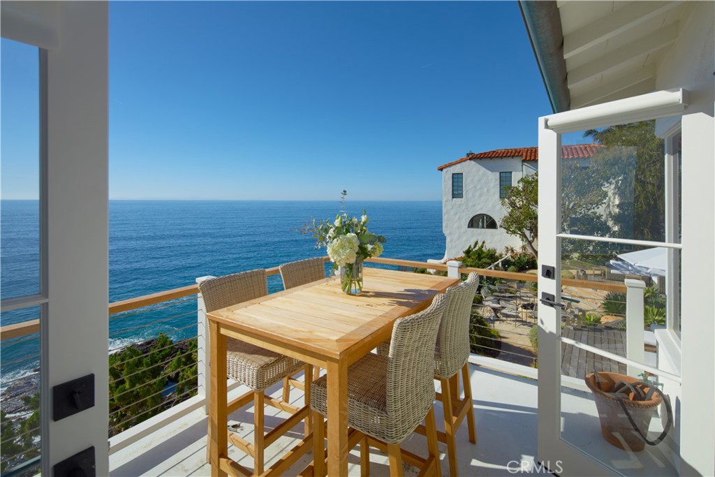 6 Rockledge Road