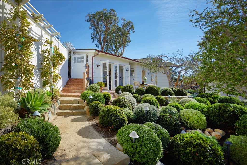 6 Rockledge Road