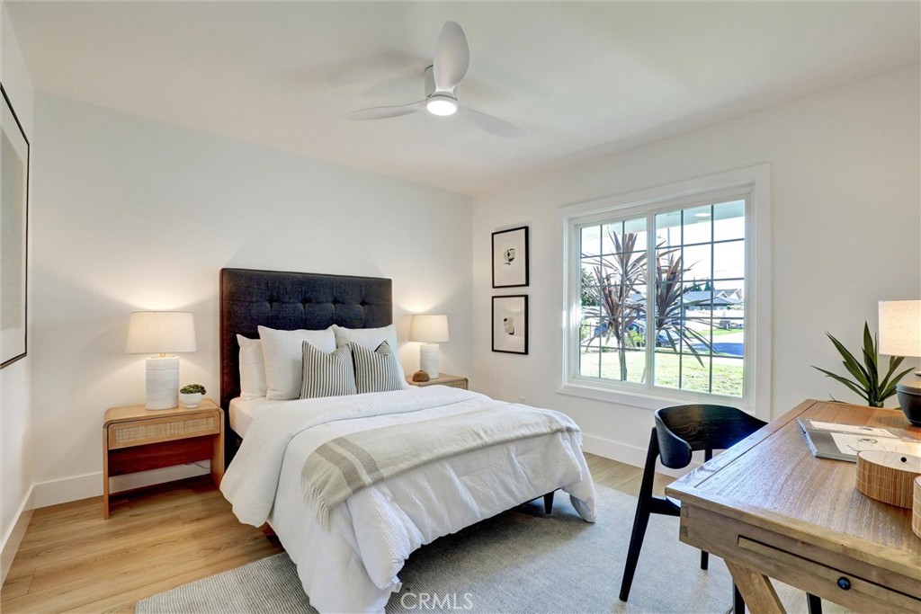 2046 Calvert