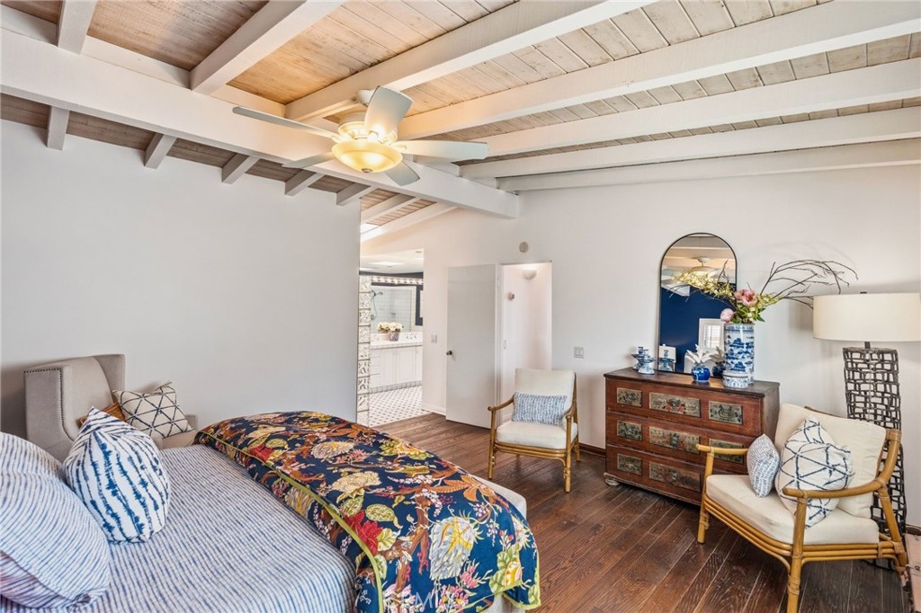 6910 W Oceanfront