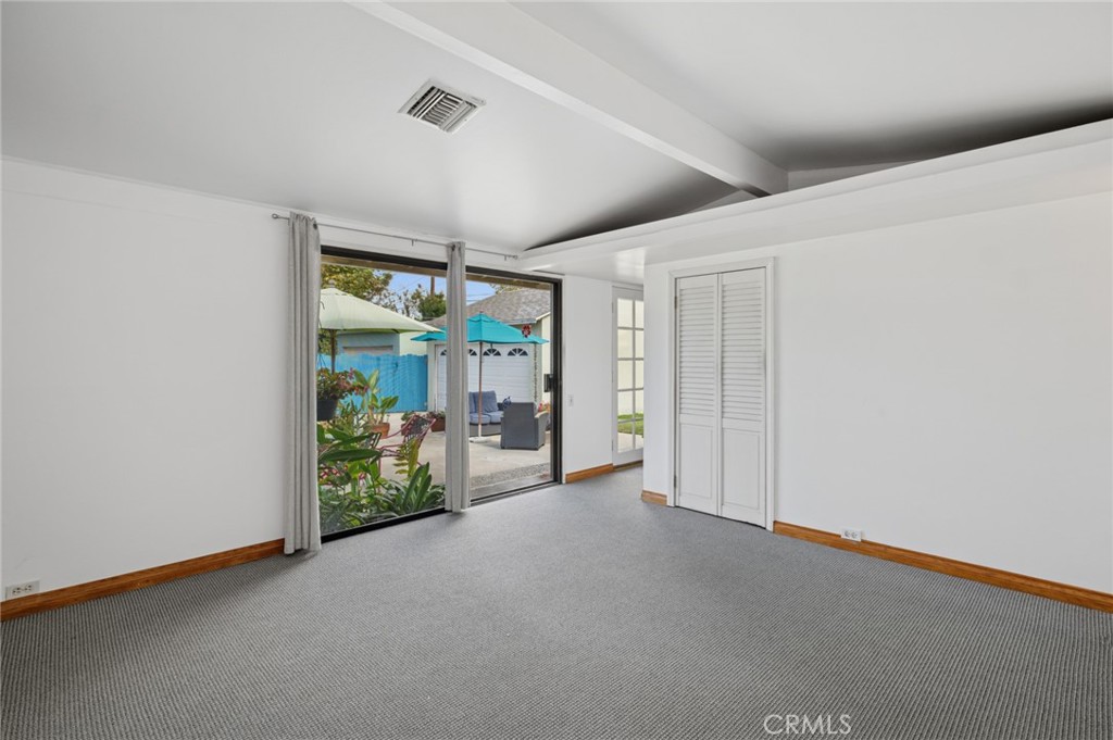 476 Costa Mesa Street