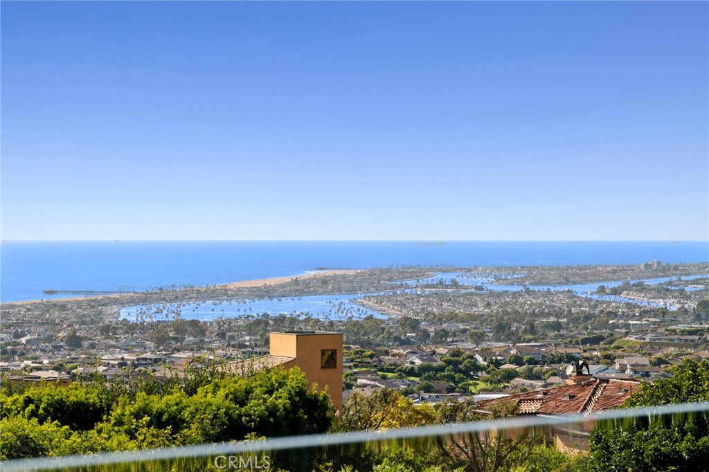 5 Sunset Vista