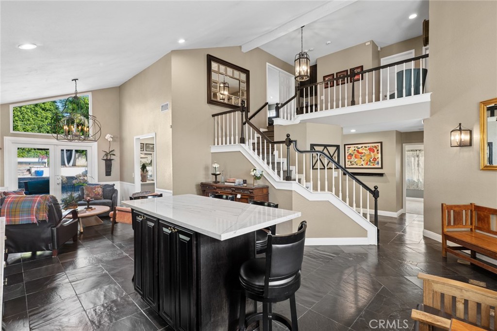 5850 Via Del Bisonte