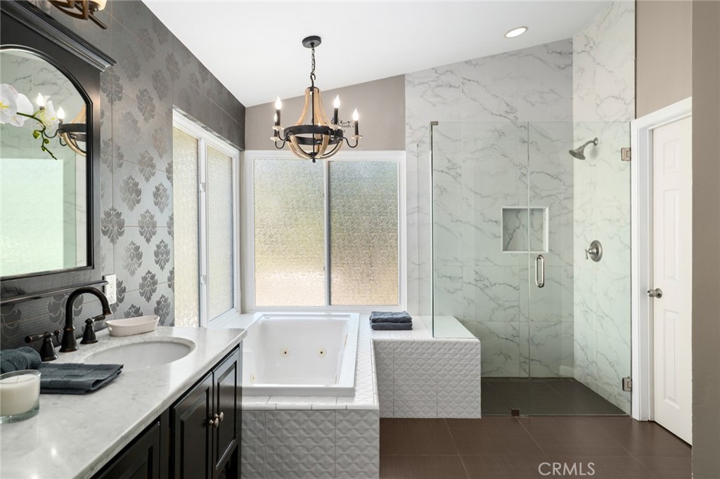 5850 Via Del Bisonte